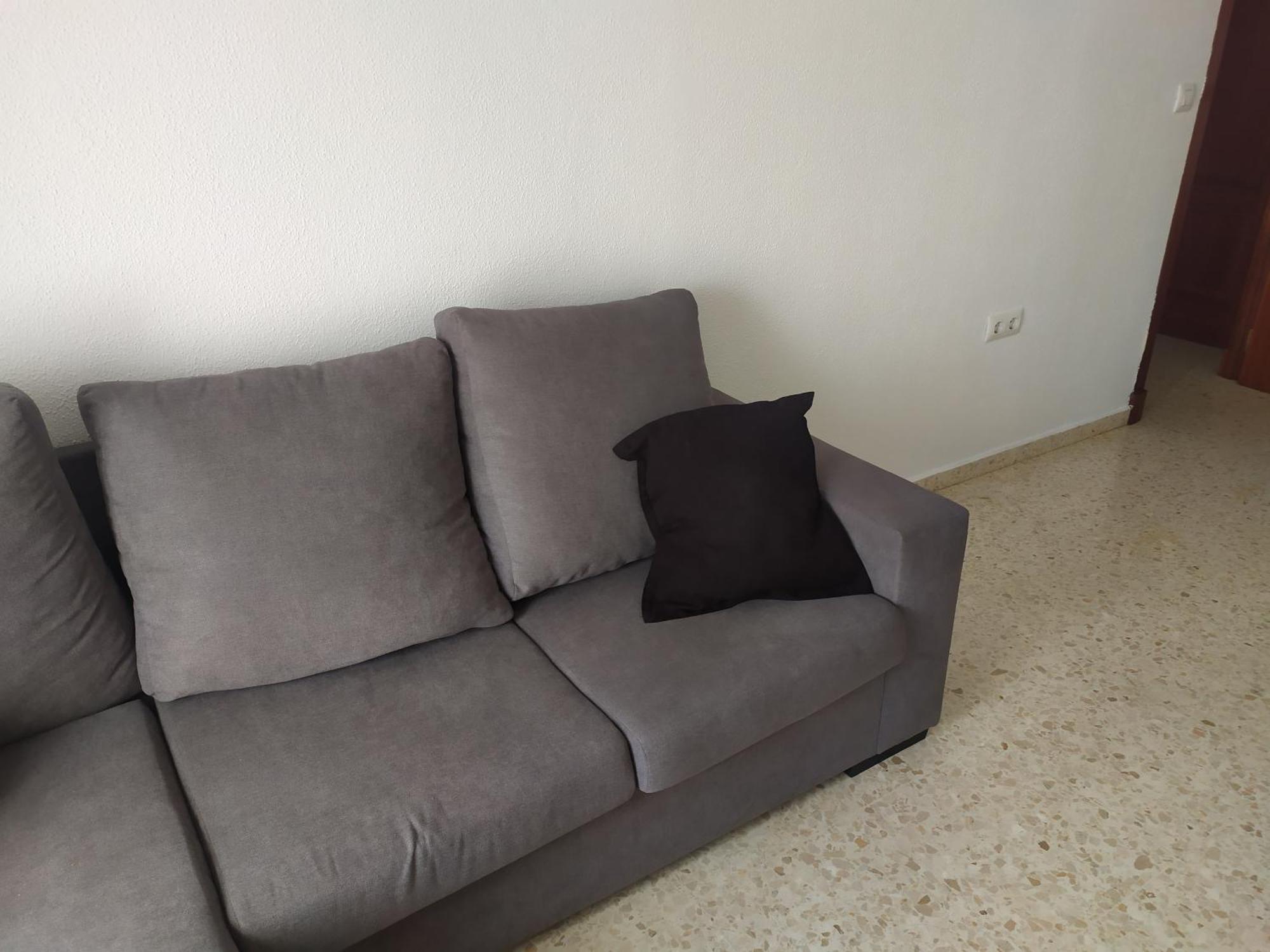 Apartment Calle Rubinos, 31